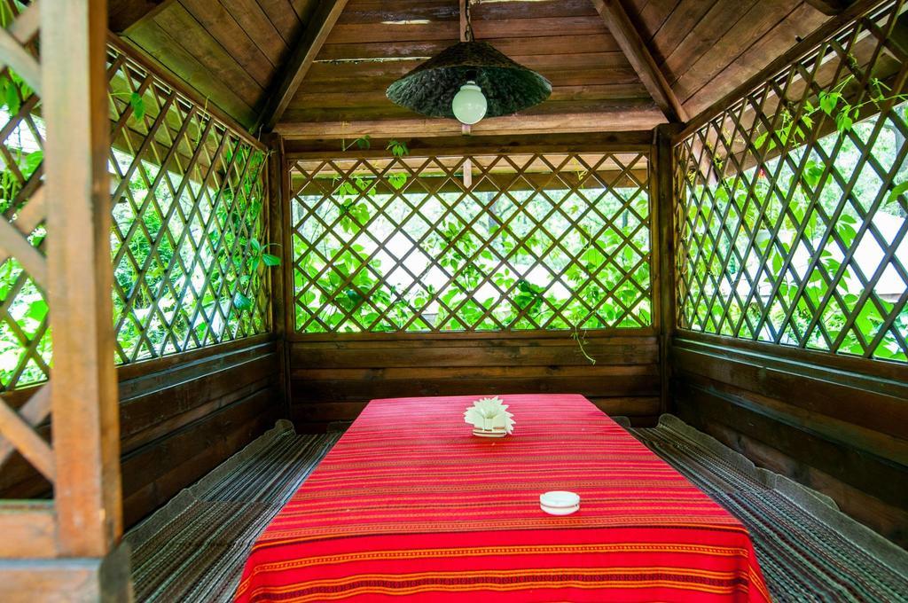 Kolyba House 호텔 키예프 외부 사진